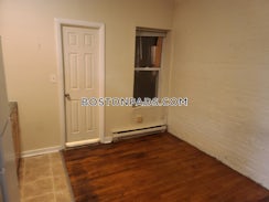 Chiswick Rd./>, Boston