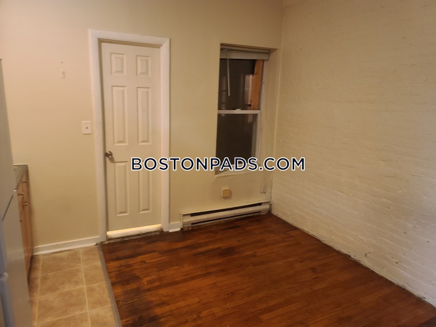 BOSTON - MISSION HILL - 2 Beds, 1 Bath - Image 1