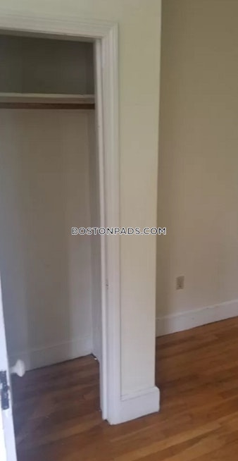 Queensberry St. Boston