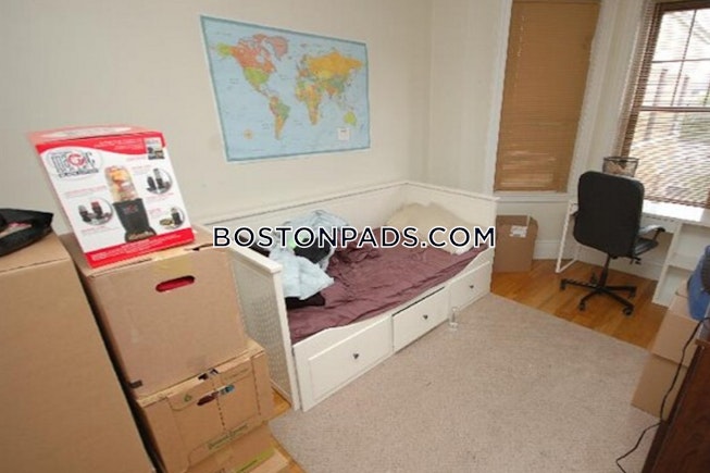 Boston - $4,100+ /mo
