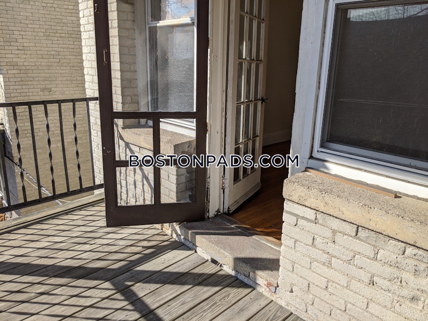 BOSTON - ALLSTON/BRIGHTON BORDER - 2 Beds, 1 Bath - Image 22