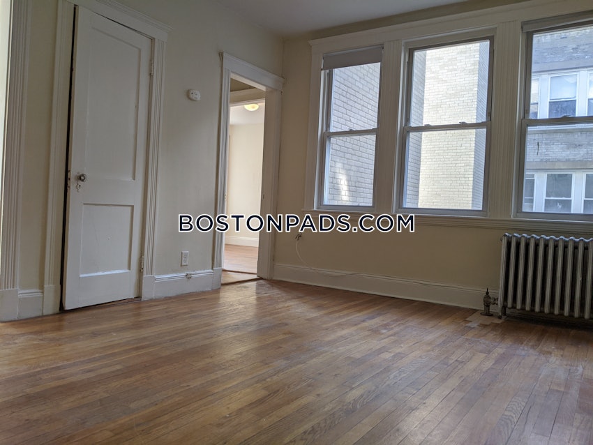 BOSTON - ALLSTON/BRIGHTON BORDER - 2 Beds, 1 Bath - Image 2