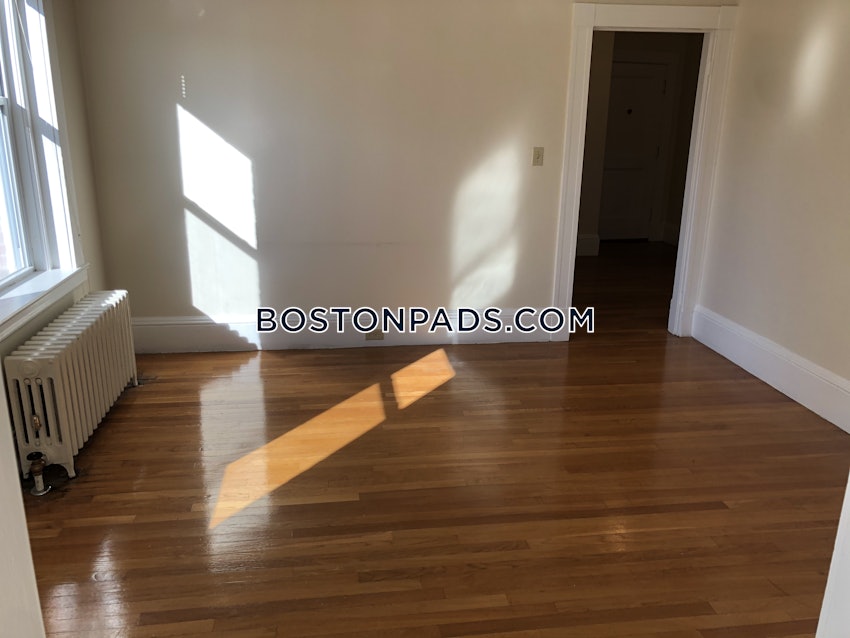 BROOKLINE- COOLIDGE CORNER - 1 Bed, 1 Bath - Image 23