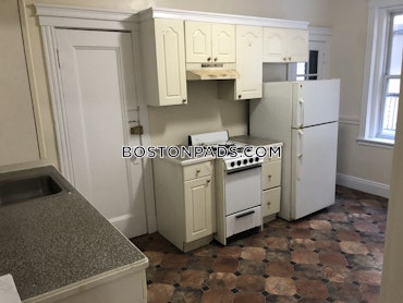 Boston - 2 Beds, 1 Baths