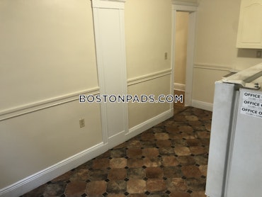 Boston - 2 Beds, 1 Baths