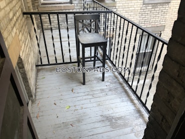 Boston - 2 Beds, 1 Baths