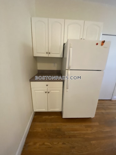 Boston - 2 Beds, 1 Baths