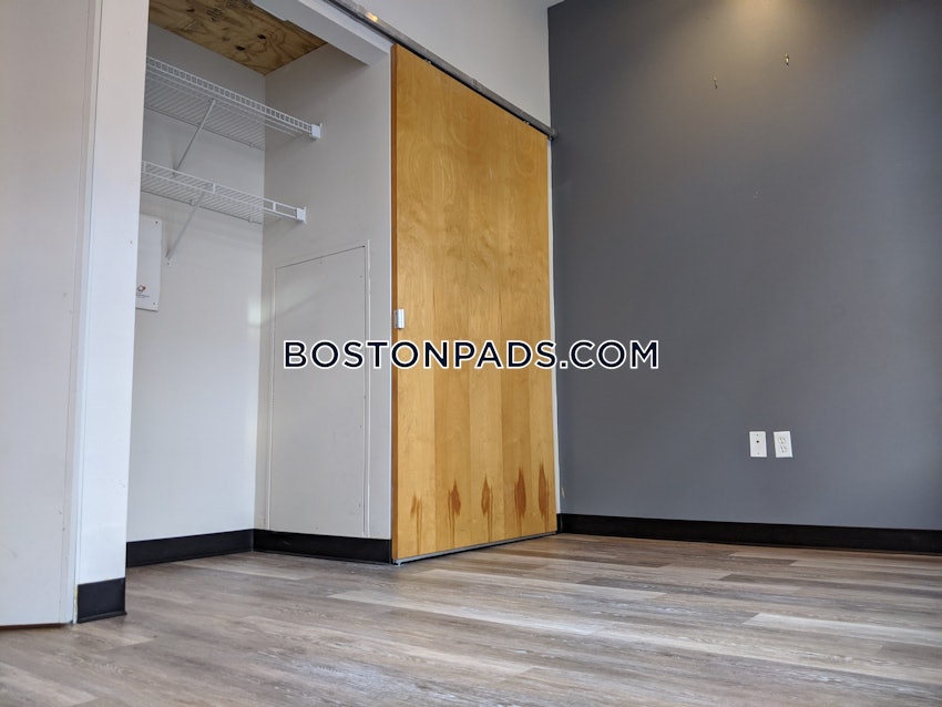 BOSTON - SOUTH END - 3 Beds, 1 Bath - Image 2