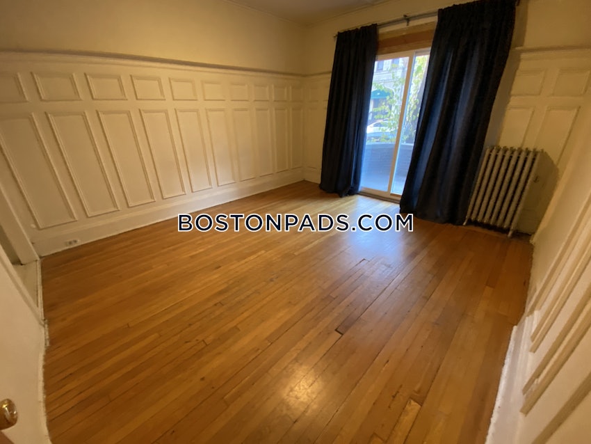 BOSTON - ALLSTON - 4 Beds, 2 Baths - Image 7