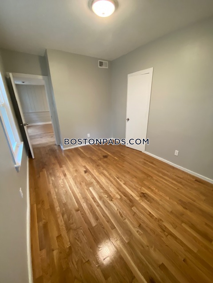 BOSTON - DORCHESTER - CENTER - 3 Beds, 1 Bath - Image 5