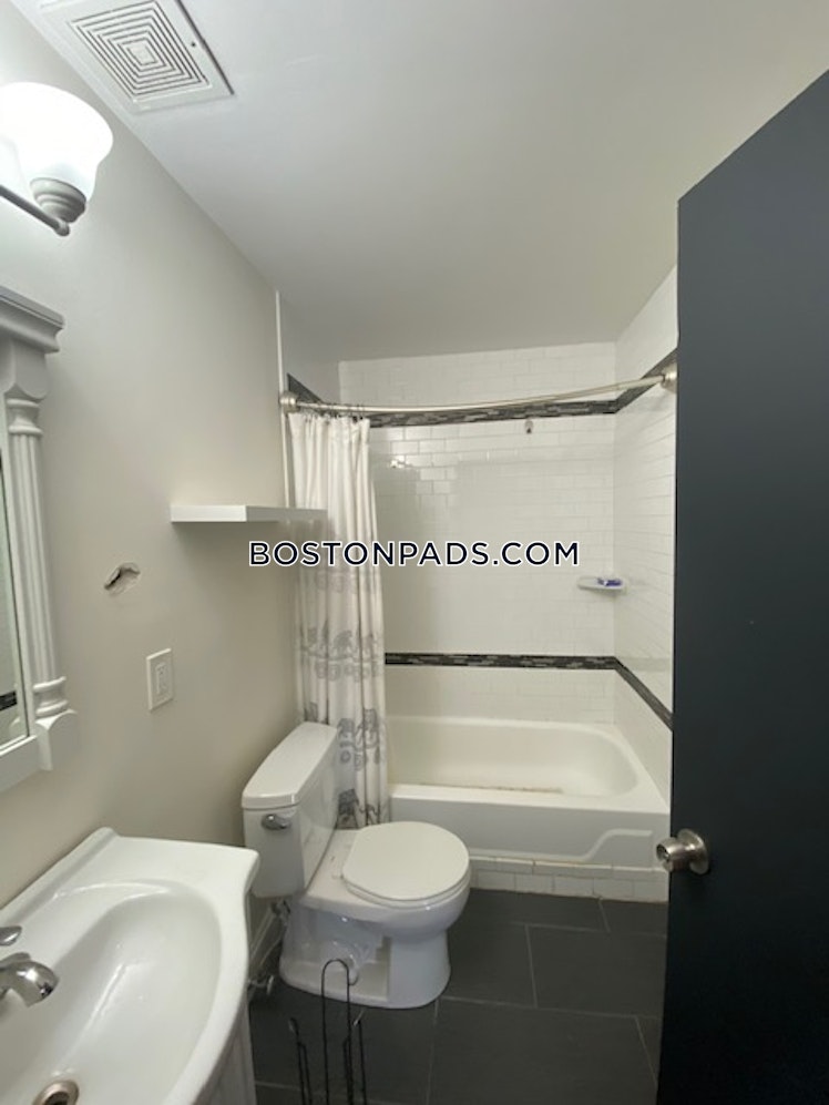 Pembroke St., Chelsea