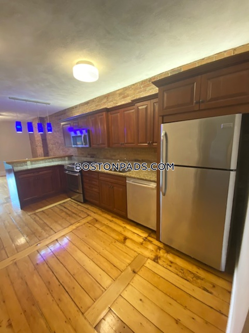 CHELSEA - 2 Beds, 1 Bath - Image 24