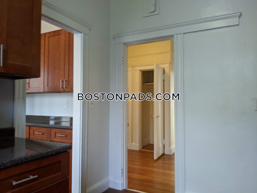 BOSTON - BRIGHTON - CLEVELAND CIRCLE - 1 Bed, 1 Bath - Image 25