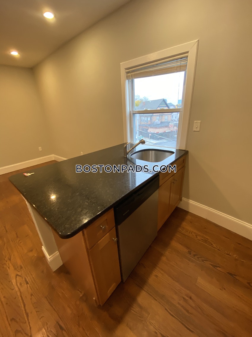 BOSTON - JAMAICA PLAIN - CENTER - 2 Beds, 1 Bath - Image 7