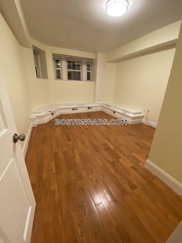 Boston - 2 Beds, 1 Baths