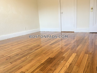 Boston - 1 Beds, 1 Baths