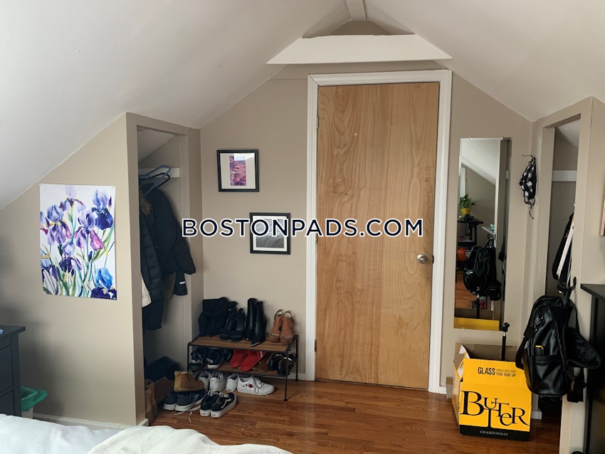 BOSTON - MISSION HILL - 2 Beds, 1 Bath - Image 6