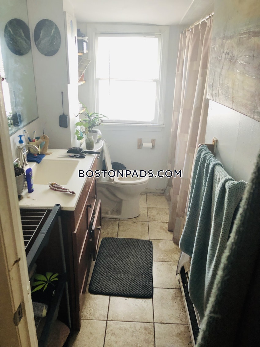 BOSTON - MISSION HILL - 2 Beds, 1 Bath - Image 22