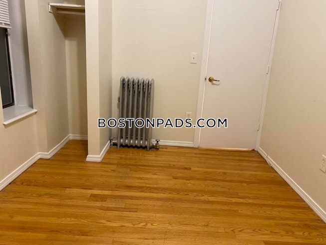Boston - $3,300+ /mo