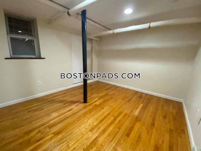 Boston - $3,500+ /mo
