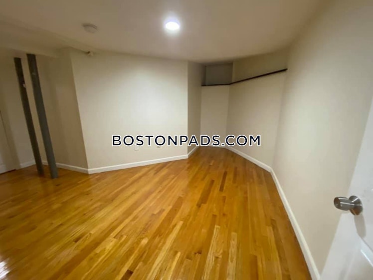 hemenway St., Boston