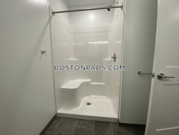 Boston - 0 Beds, 1 Baths