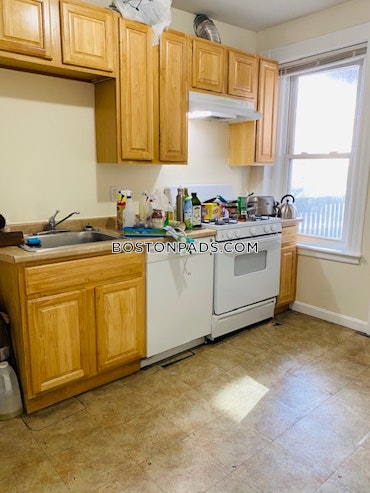 Boston - 3 Beds, 1 Baths