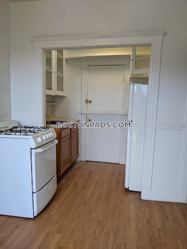 Boston - 1 Beds, 1 Baths