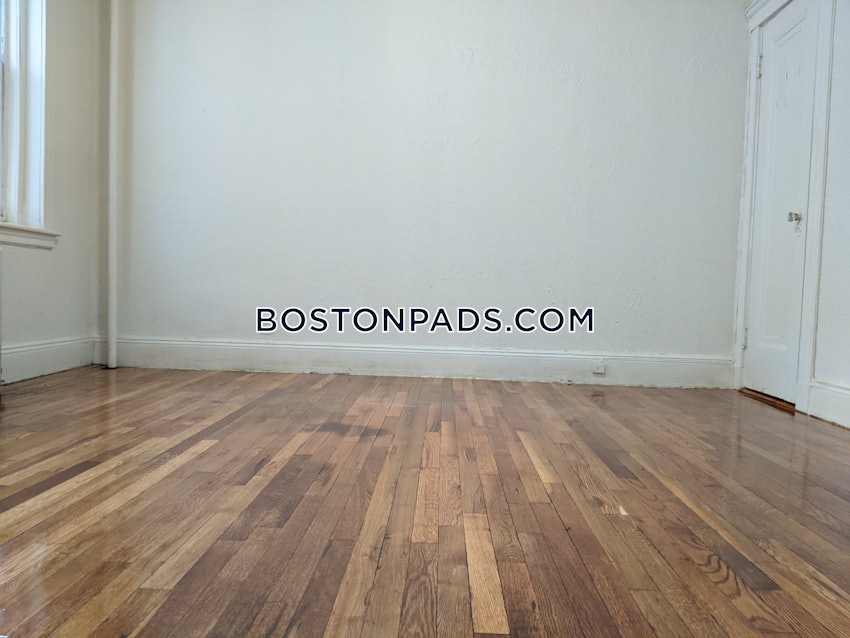 BOSTON - BRIGHTON- WASHINGTON ST./ ALLSTON ST. - 2 Beds, 1 Bath - Image 5