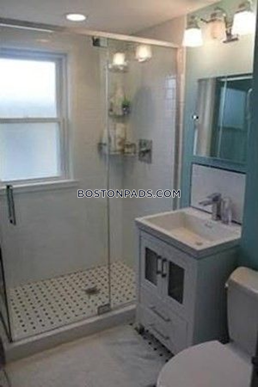 BROOKLINE - BROOKLINE HILLS - 5 Beds, 2 Baths - Image 21