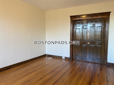 Boston - 2 Beds, 1 Baths