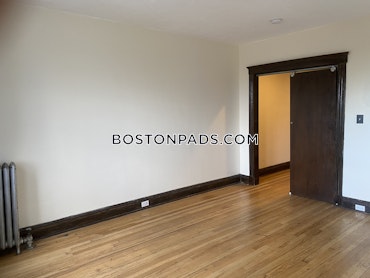 Boston - 2 Beds, 1 Baths