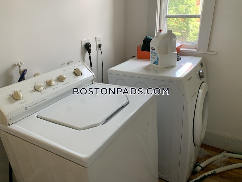 BOSTON - DORCHESTER/SOUTH BOSTON BORDER - 4 Beds, 1 Bath - Image 47