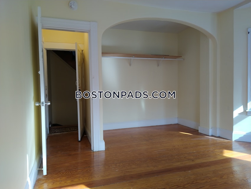 BOSTON - BRIGHTON - NORTH BRIGHTON - 3 Beds, 1 Bath - Image 16