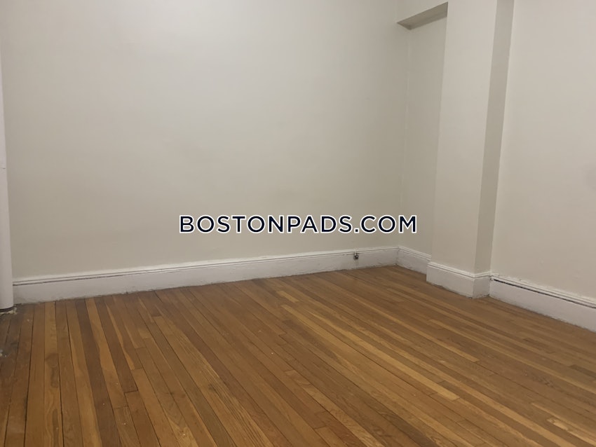 BOSTON - BRIGHTON - CLEVELAND CIRCLE - 1 Bed, 1 Bath - Image 14