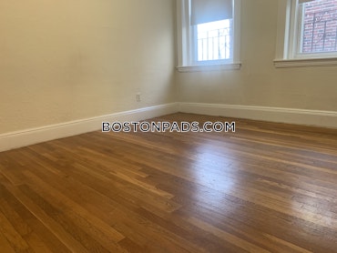 Boston - 1 Beds, 1 Baths