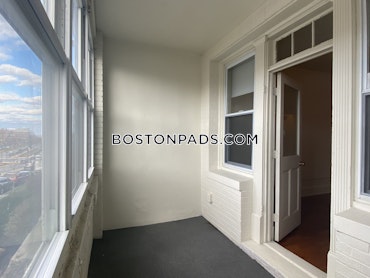 Boston - 1 Beds, 1 Baths