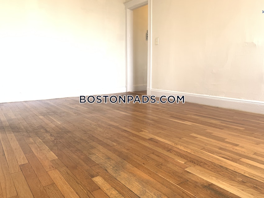 BOSTON - ALLSTON/BRIGHTON BORDER - 2 Beds, 1 Bath - Image 26