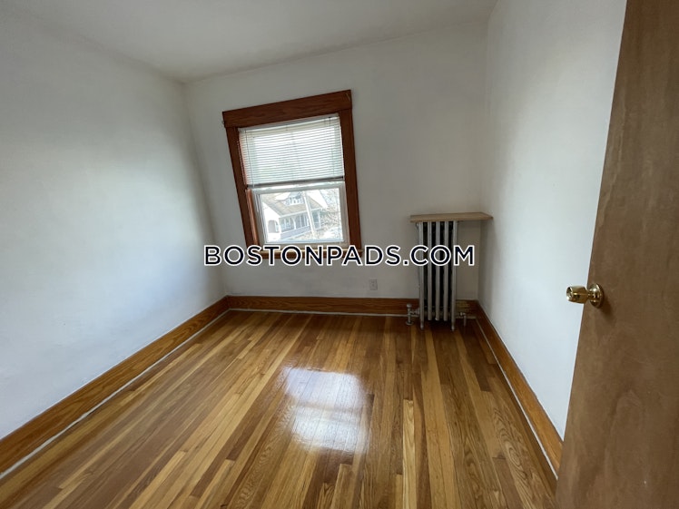 South Crescent Circuit, Boston