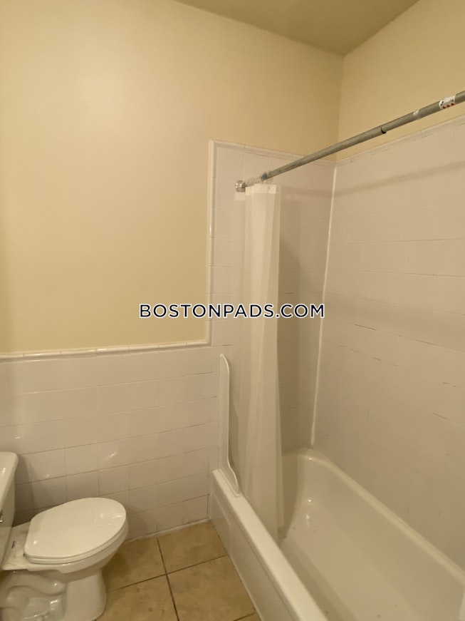 Boston - $3,300+ /mo