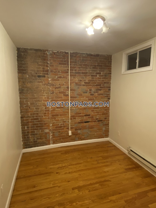 Boston - $3,300+ /mo