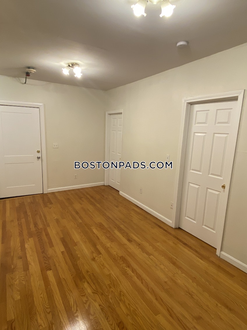 Boston - $3,300+ /month