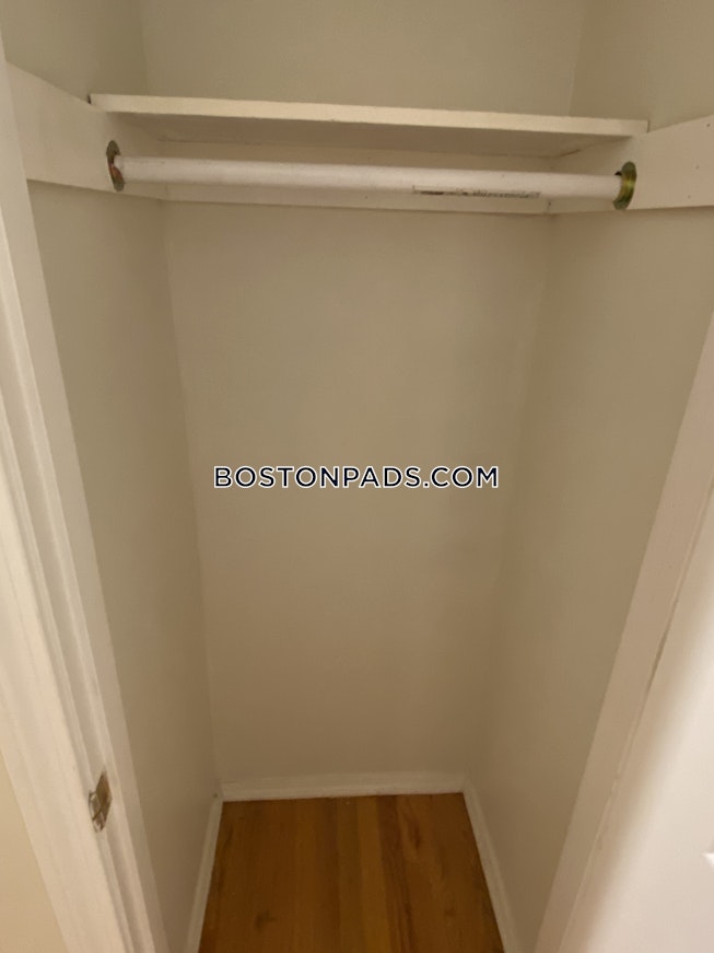 Boston - $3,300+ /mo