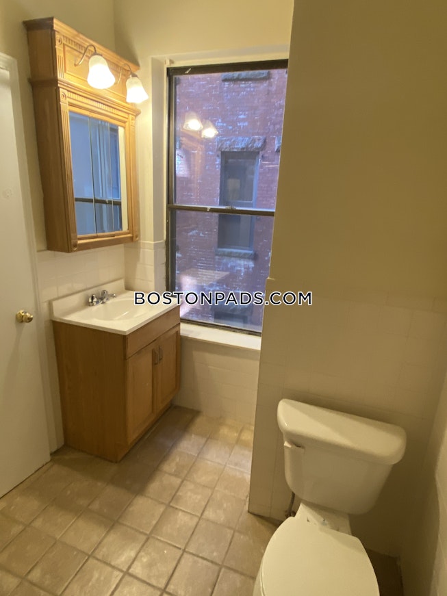 Boston - $3,300+ /mo