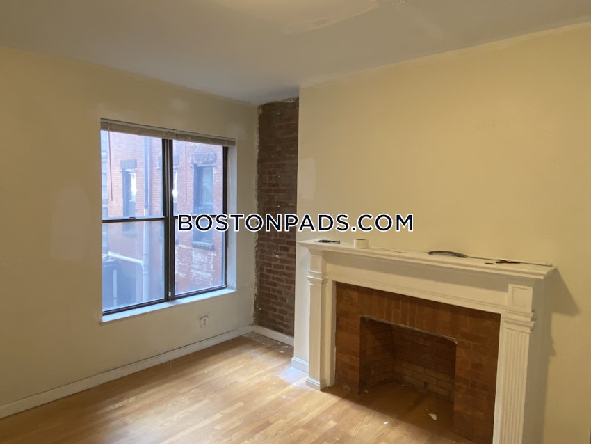 BOSTON - FENWAY/KENMORE - 3 Beds, 1 Bath - Image 3