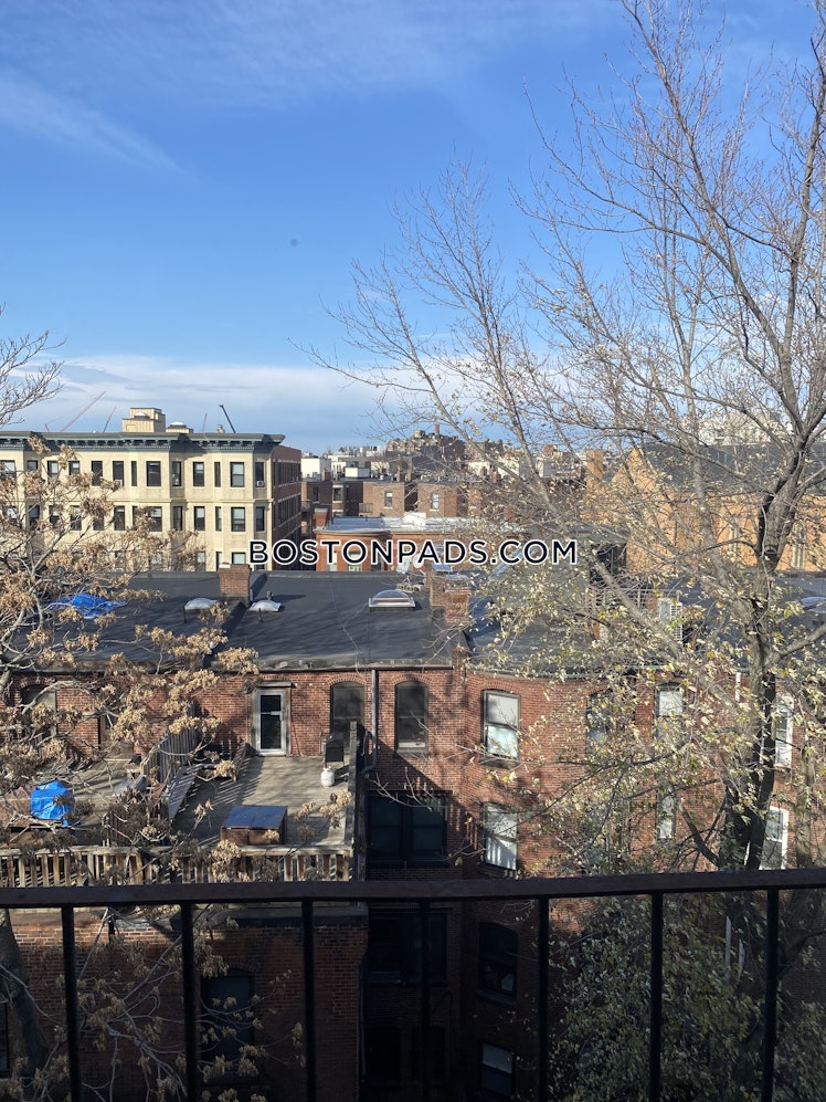 Huntington Ave., Boston
