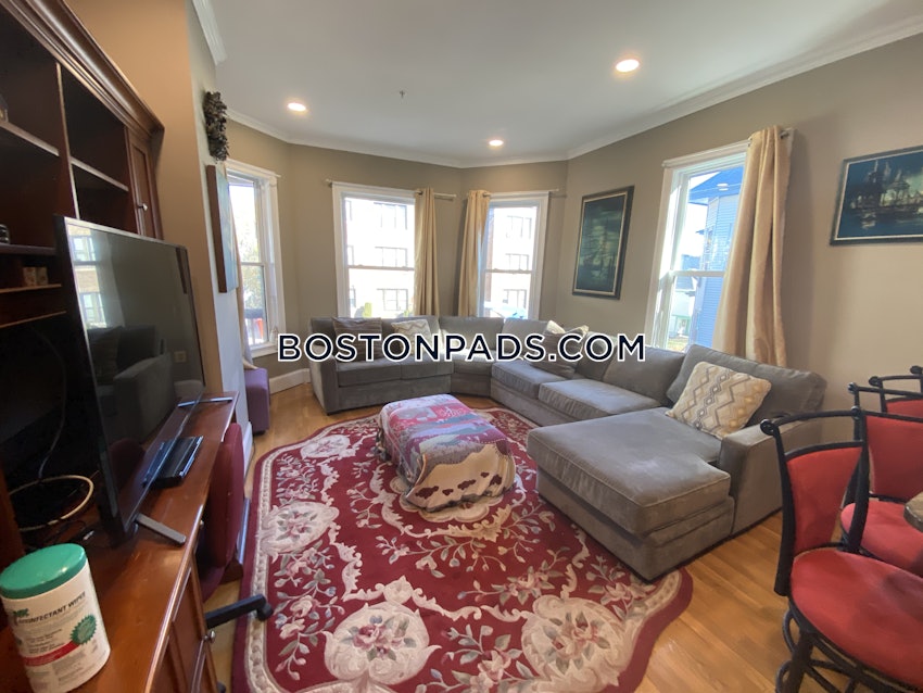 BOSTON - ROXBURY - 4 Beds, 3.5 Baths - Image 3