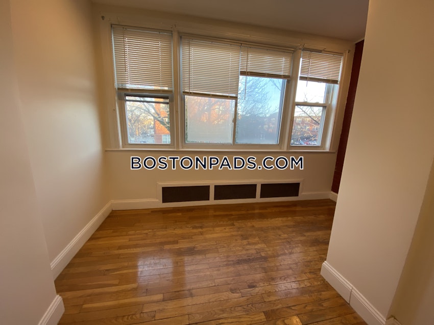 BOSTON - BRIGHTON - CLEVELAND CIRCLE - 2 Beds, 1 Bath - Image 10