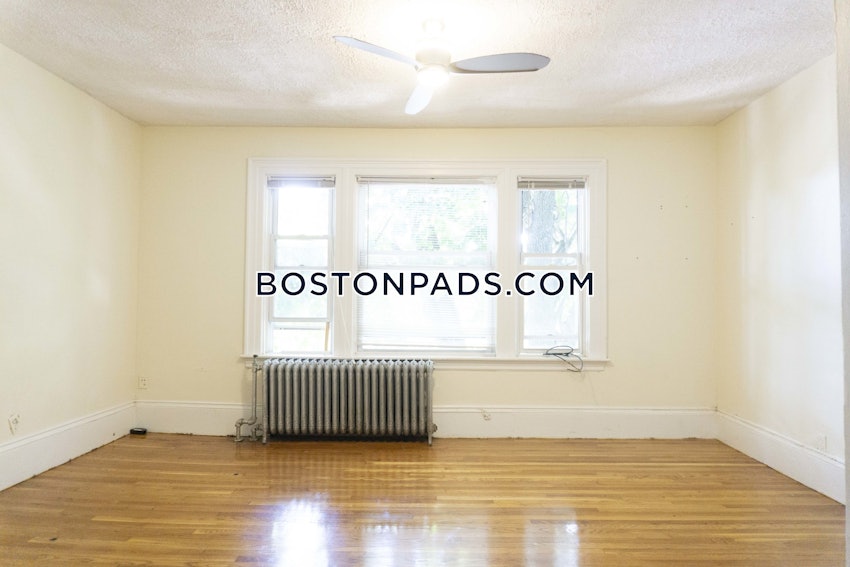 BOSTON - BRIGHTON - CLEVELAND CIRCLE - 7 Beds, 2 Baths - Image 4