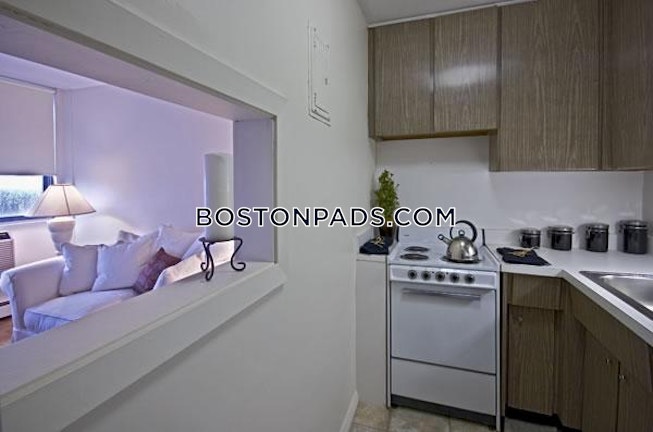 Boston - $2,100+ /mo